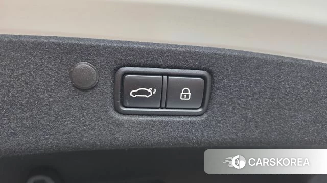 Hyundai The New Grandeur IG Hybrid id 4687811 из Кореи 25