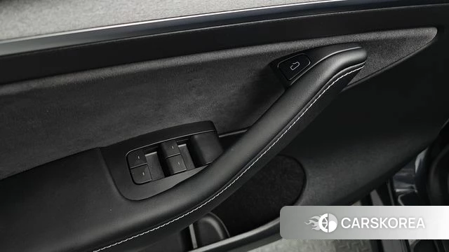 Tesla Model Y id 4706111 из Кореи 25