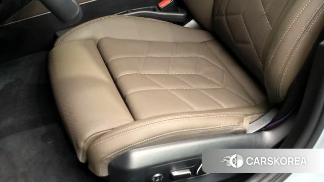 BMW 5 Series (G60) id 4380860 из Кореи 25