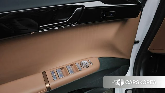 Hyundai Grandeur Hybrid (GN7) id 4308450 из Кореи 25