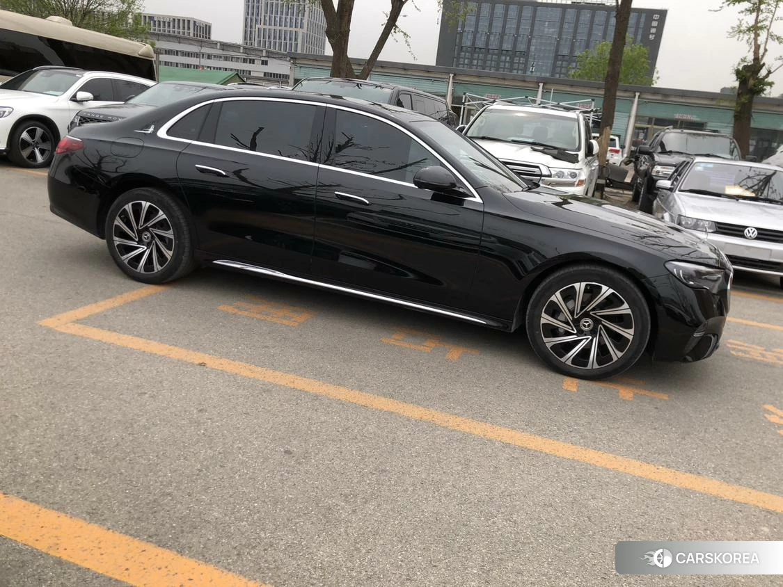 Mercedes-Benz E-Class id 4513496 из Китая 25