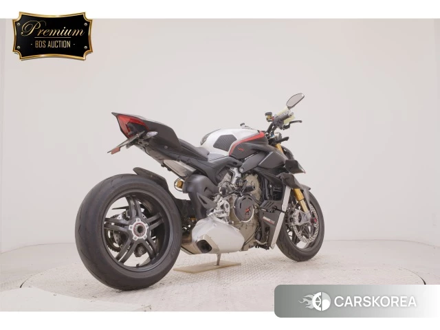 Проданный Ducati STREETFIGHTER V4 S id 4199187 из Японии, фото 25