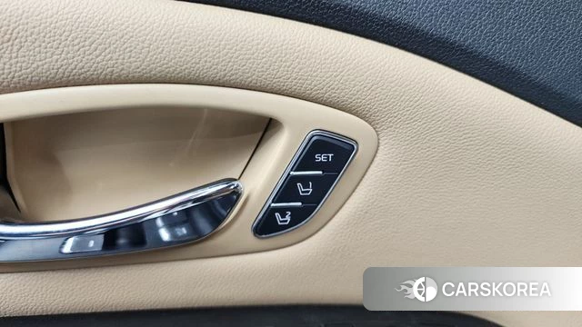 Kia The New Carnival id 4304387 из Кореи 25