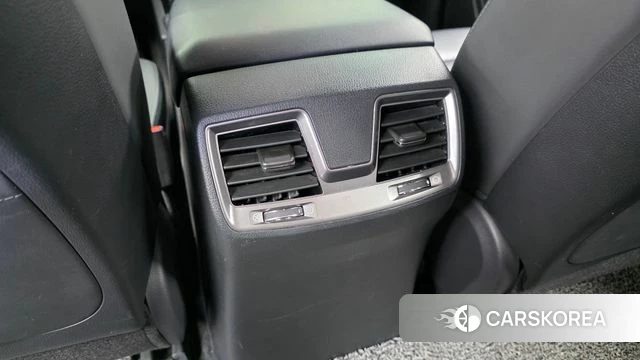 Ssangyong The New Rexton Sports Cannes id 4706521 из Кореи 25