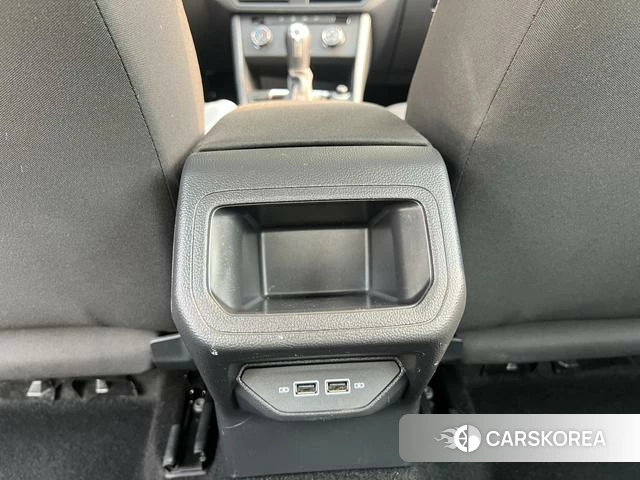 Volkswagen Bora id 4277012 из Китая 25
