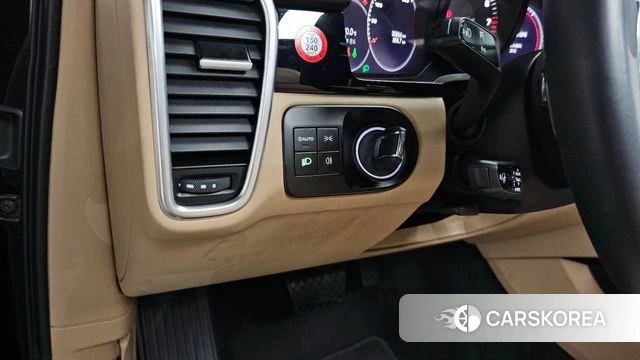 Porsche Cayenne (PO536) id 4474954 из Кореи 25