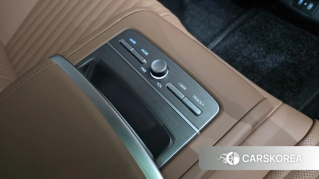 Hyundai Grandeur Hybrid (GN7) id 4578537 из Кореи 25