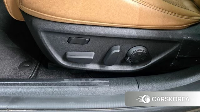 Genesis The New G70 id 4266892 из Кореи 25
