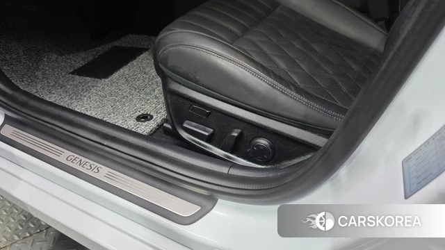 Genesis G70 id 4642782 из Кореи 25