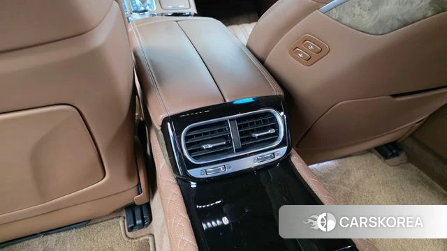 Genesis G90 id 4759954 из Кореи 25