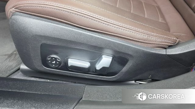BMW i4 id 4687687 из Кореи 25