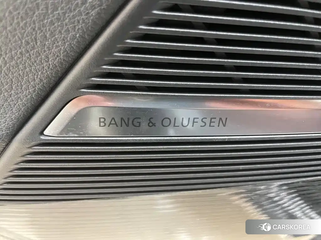 Audi Q7 id 4601063 из Китая 25
