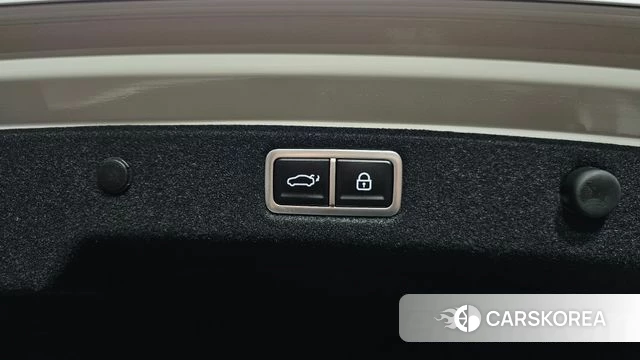 Hyundai Grandeur (GN7) id 4302589 из Кореи 25