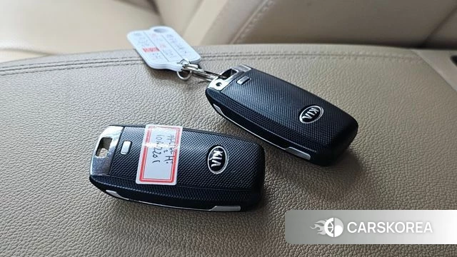 Kia The New Carnival id 4543235 из Кореи 25