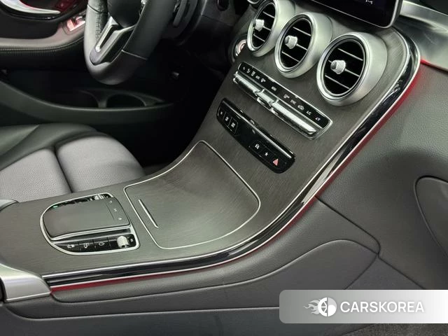Mercedes-Benz GLC Coupe id 4264675 из Китая 25
