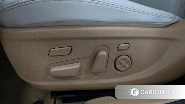 Hyundai The New Grandeur IG id 4692712 из Кореи 25