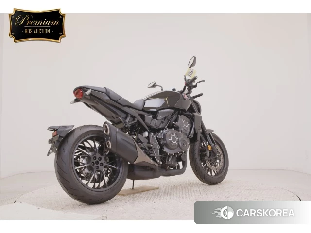 Honda CB1000R id 3949798 из Японии 25