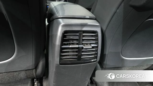 Kia Di Ol Nu Niro id 4409526 из Кореи 25