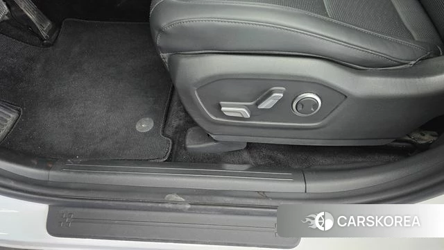 Hyundai Santa Fe (MX5) id 4422080 из Кореи 25