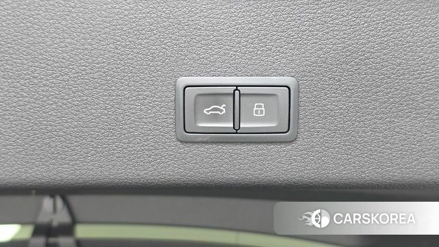 Audi e-Tron id 4550348 из Кореи 25