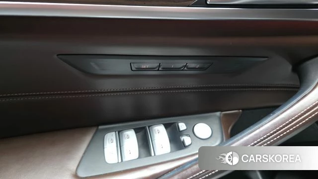 BMW 5 Series (G30) id 4465129 из Кореи 25