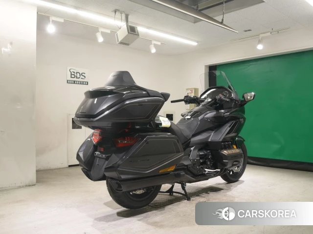 Honda GL1800 TOUR DCT id 3947894 из Японии 25