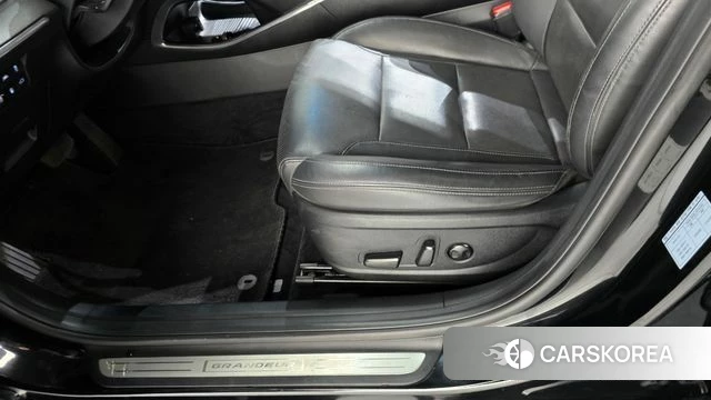 Hyundai The New Grandeur IG id 4429496 из Кореи 25