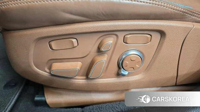 Genesis G90 id 4310702 из Кореи 25