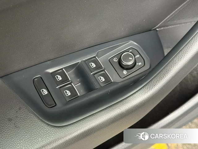 Volkswagen Magotan id 4278532 из Китая 25