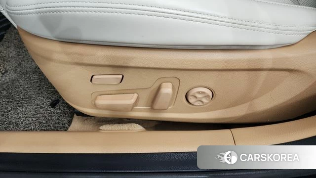 Hyundai The New Grandeur IG id 4338920 из Кореи 25