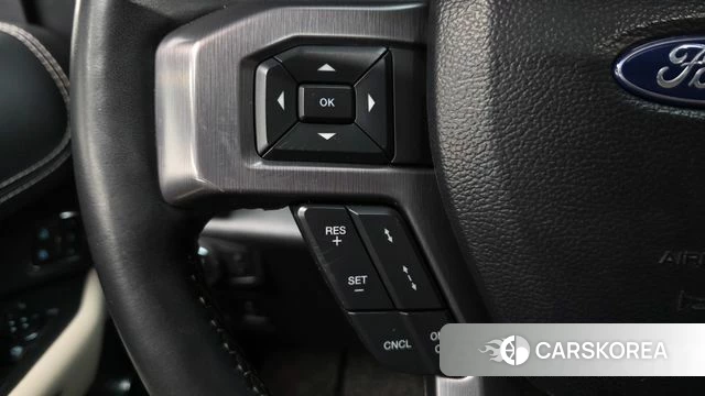 Ford Expeditation id 4779974 из Кореи 25
