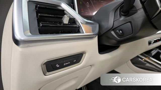 BMW X7 (G07) id 4185650 из Кореи 25