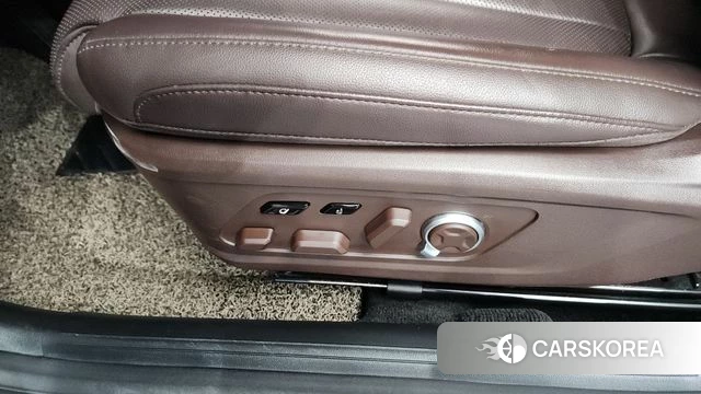 Hyundai Grandeur Hybrid (GN7) id 4243857 из Кореи 25