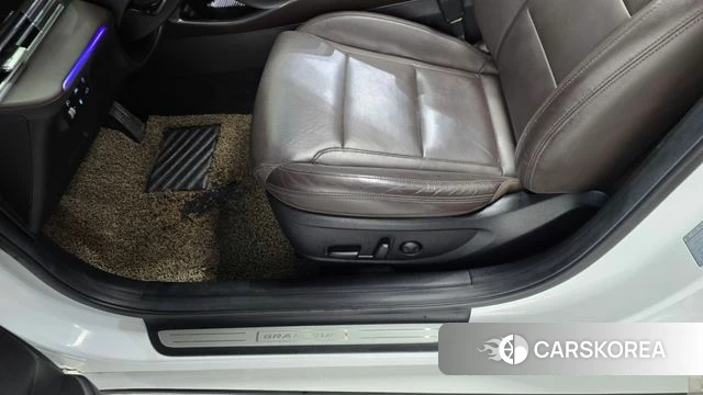 Hyundai The New Grandeur IG id 4764569 из Кореи 25