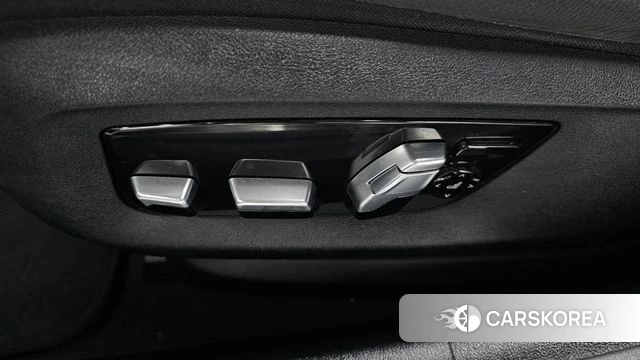 BMW 5 Series (G30) id 4410149 из Кореи 25