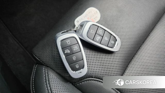 Hyundai The New Grandeur IG Hybrid id 4303611 из Кореи 25