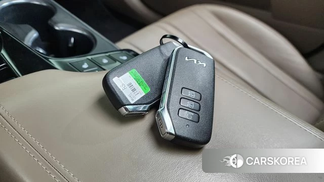 Kia K8 Hybrid id 4779894 из Кореи 25