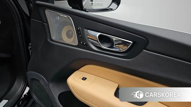 Volvo XC60 second Generation id 4384170 из Кореи 25