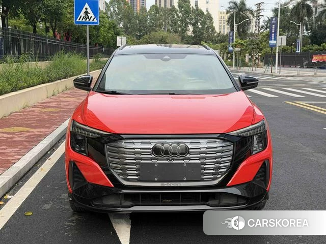 Audi Q5 e-tron id 4263930 из Китая 25
