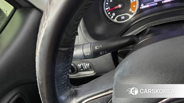 Jeep Renegade id 4294529 из Кореи 25