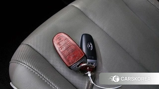 Hyundai Ionic 5 id 4584781 из Кореи 25