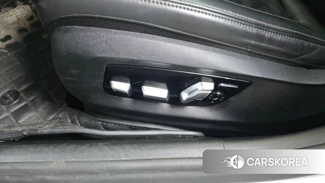 BMW 5 Series (G30) id 4390097 из Кореи 25
