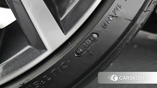 Hyundai Grandeur (GN7) id 4201465 из Кореи 25