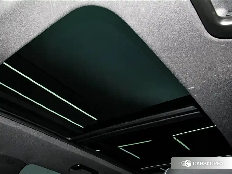 Audi Q5L id 4679505 из Китая 25