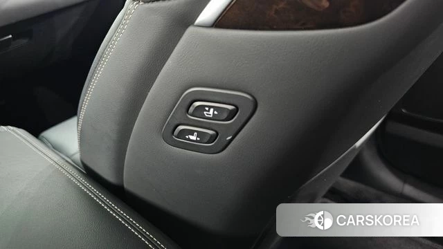 Genesis G90 id 4317981 из Кореи 25