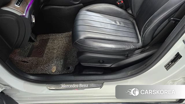 Mercedes-Benz E-Class W213 id 4794940 из Кореи 25