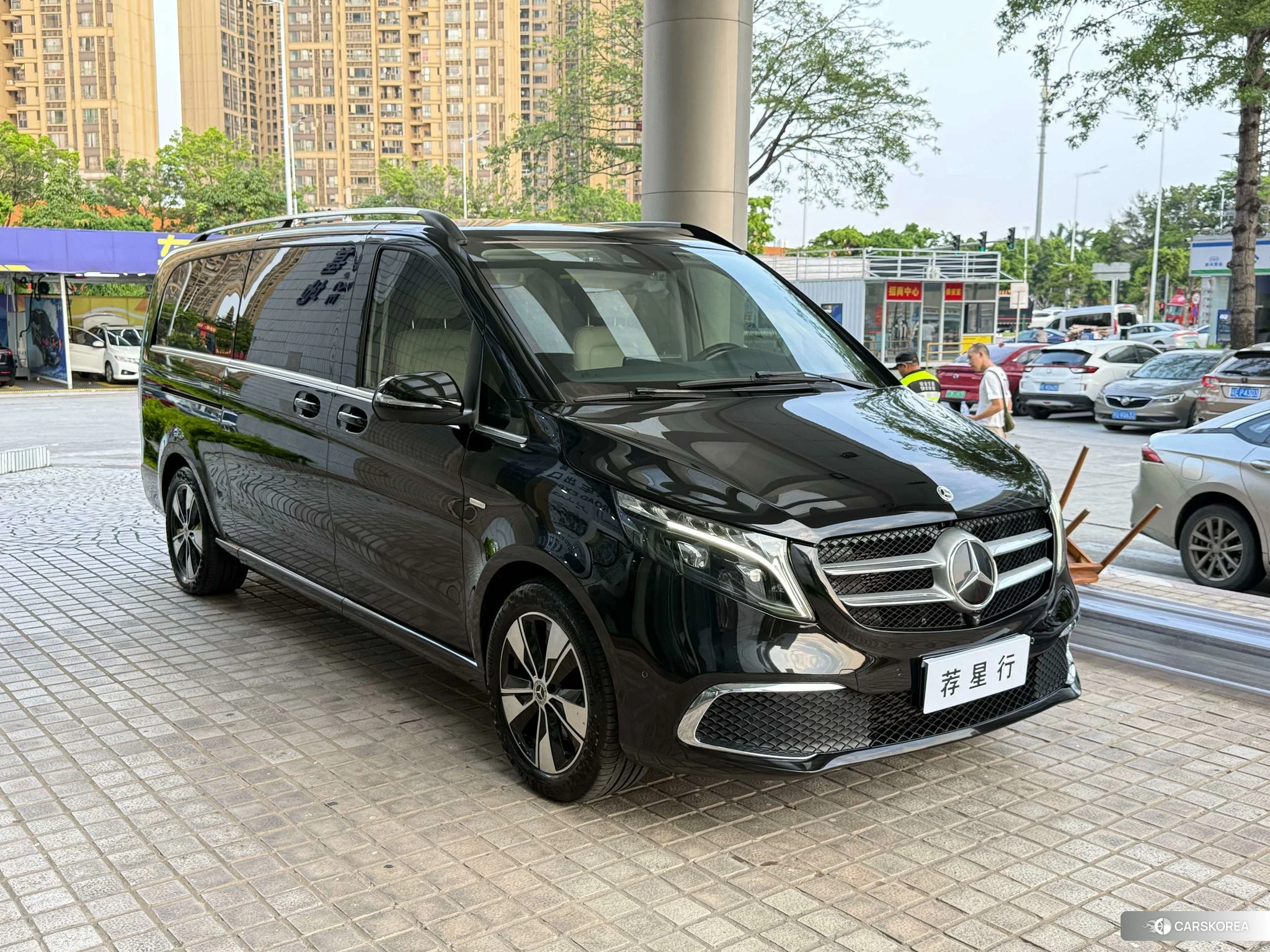 Mercedes-Benz V-class id 4479357 из Китая 25