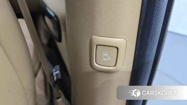Kia The New Carnival id 4362905 из Кореи 25