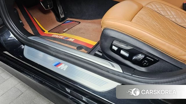 BMW 7 Series (G11) id 4624196 из Кореи 25