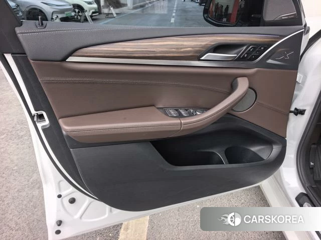BMW X3 id 4215732 из Китая 25